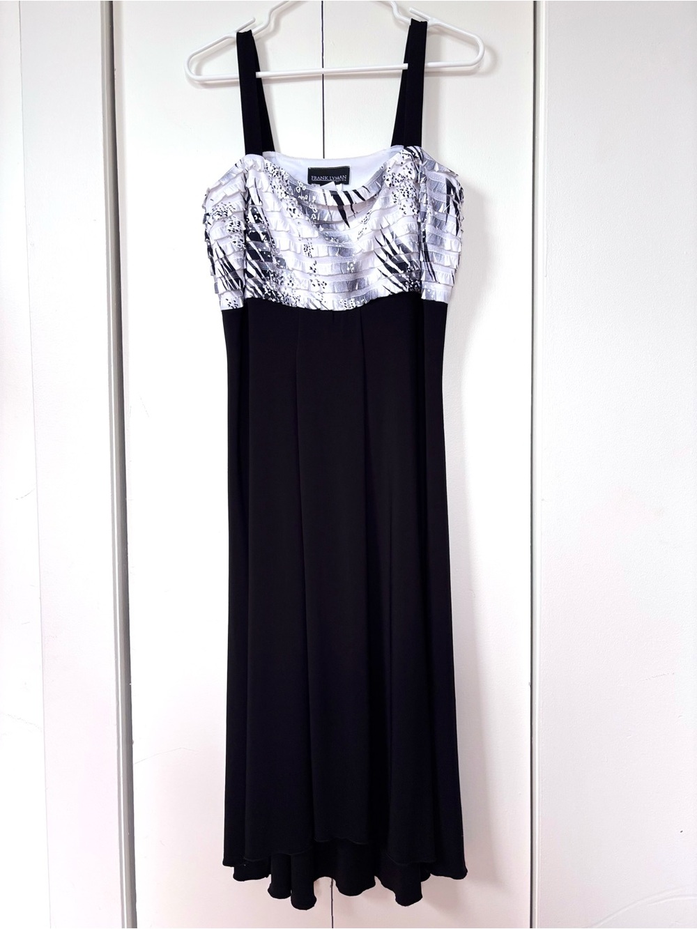 ✨Frank Lyman Black Silver High Low Maxi Dress Size 16 Evening Formal Dress